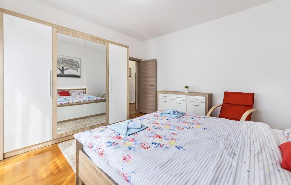 Beautiful For Rest And Restful Sleep * Pula